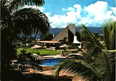 Hotel Frantel Marissol - La piscine et Restaurant Le Sicali